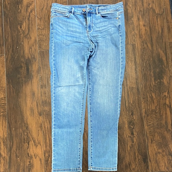 J. Jill Light Blue Boyfriend Jeans - Picture 1 of 3